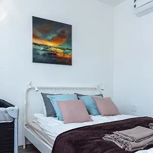  Apartament Amphora Luxury With Free Private Parking And Cozy Balcony