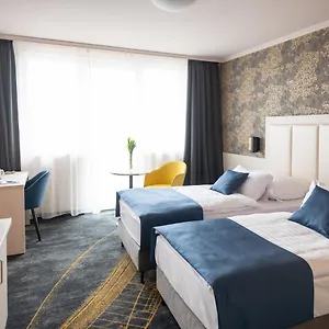 Airport Budapest Hotell
