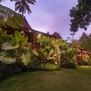 Be Bali Hut Farm , Ubud Indonesia